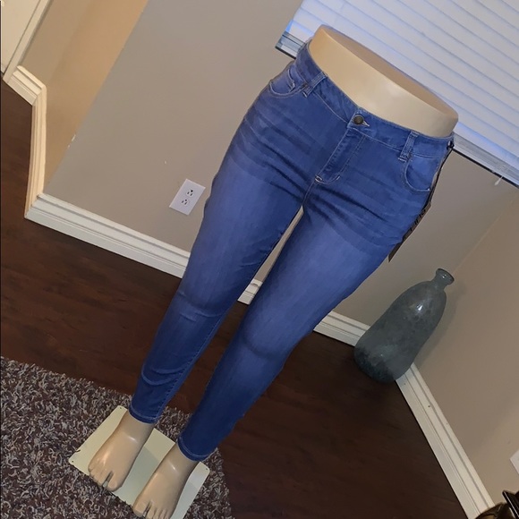 Celebrity Pink Denim - Plus size Jeans 👖 Celebrity Pink